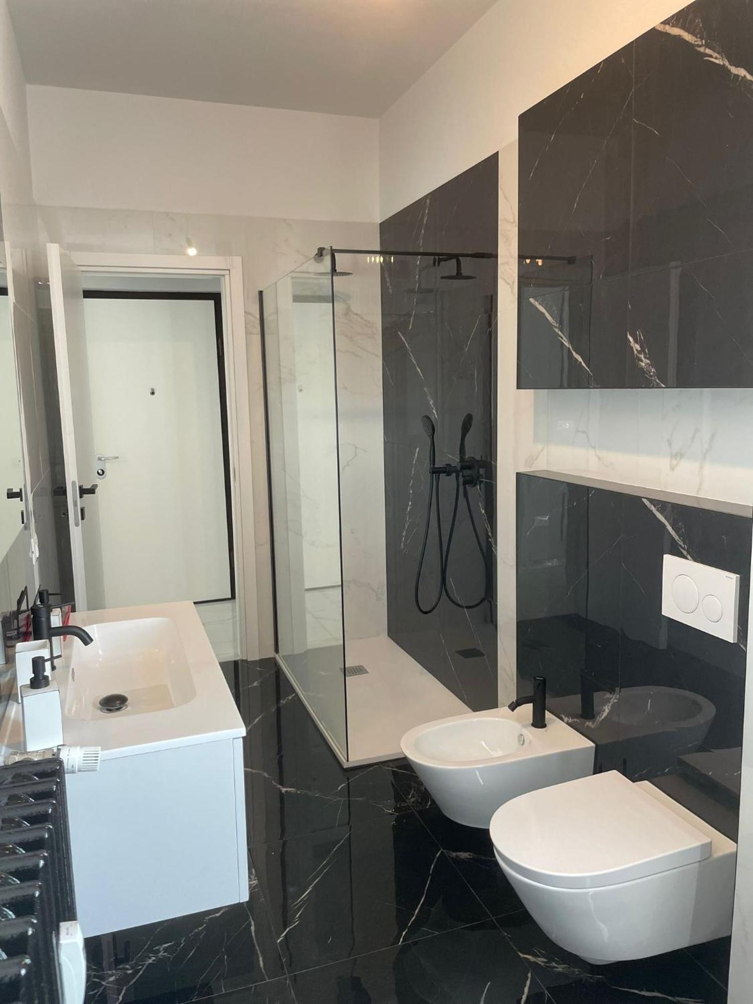 Luxury Home 100 Mq A Stone'S Throw From The Duomo Milan Exterior photo