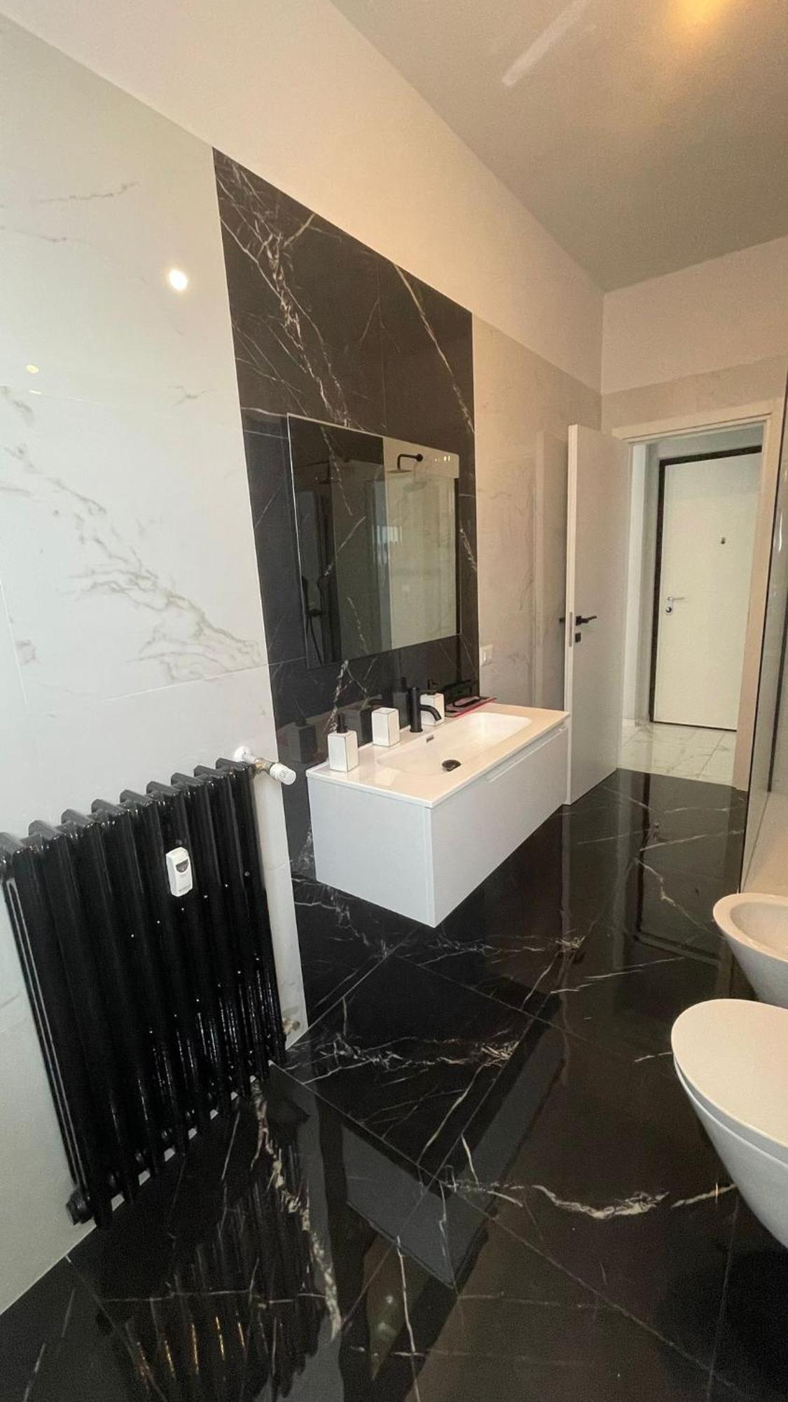 Luxury Home 100 Mq A Stone'S Throw From The Duomo Milan Exterior photo